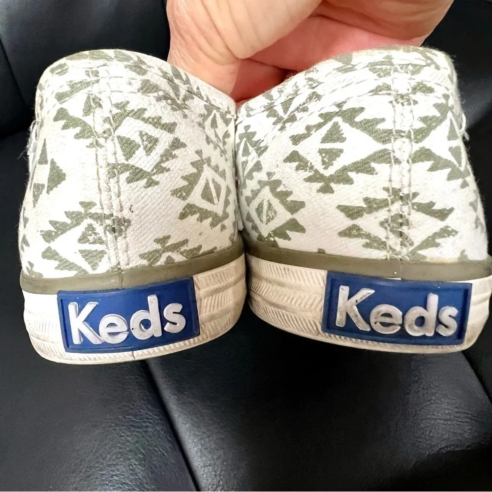 Keds x HOLLISTER Tribal Print Canvas Shoes women size 6.5